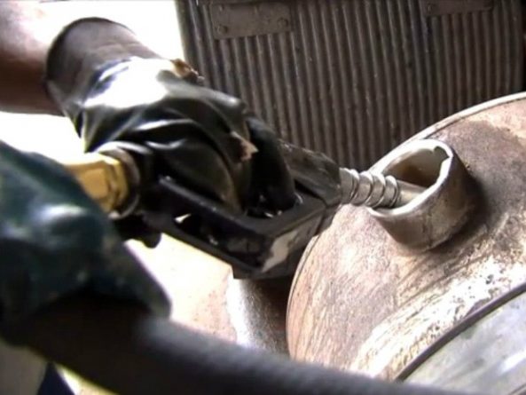 Diesel comercializado atualmente no país conta com percentual de 7% de biodiesel (Foto: Reprodução/TV Morena)