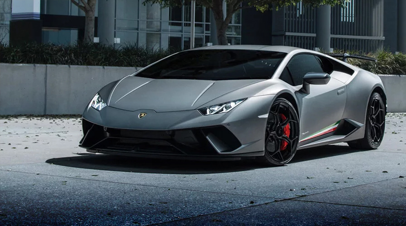 Britânico aluga Lamborghini e toma R$ 180 mil em multas em quatro horas