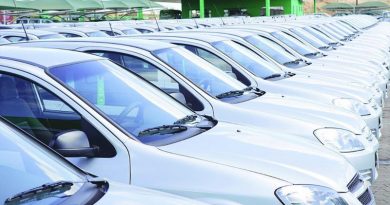 Locadoras de carro apostam em motorista de aplicativo Locadoras de carro apostam em motorista de aplicativo