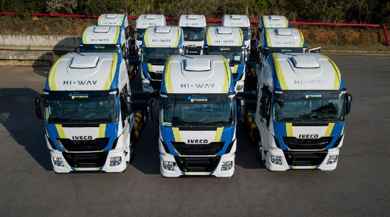 Iveco Hi-Way a gás pronto para rodar em clientes da Unidas. A Iveco acrescenta mais uma camada no caminho da descarbonização do transporte de carga...