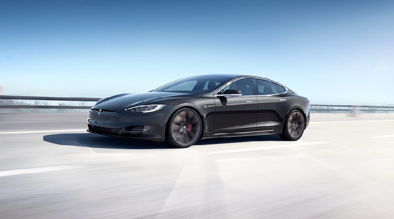 Carro da Tesla é o primeiro elétrico vendido em criptomoeda pela Osten Group. O plano é estender essa modalidade para o serviço de assinatura.