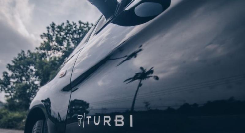 Turbi capta R$ 45,5 milhões e muda estratégia: compra de carros próprios em foco. em uma extensão da rodada de investimento de R$ 150 milhões