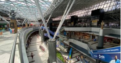 Movida inaugura novo ponto de atendimento no aeroporto do Recife. Abriu as portas de sua nova loja no Aeroporto Gilberto Freyre.