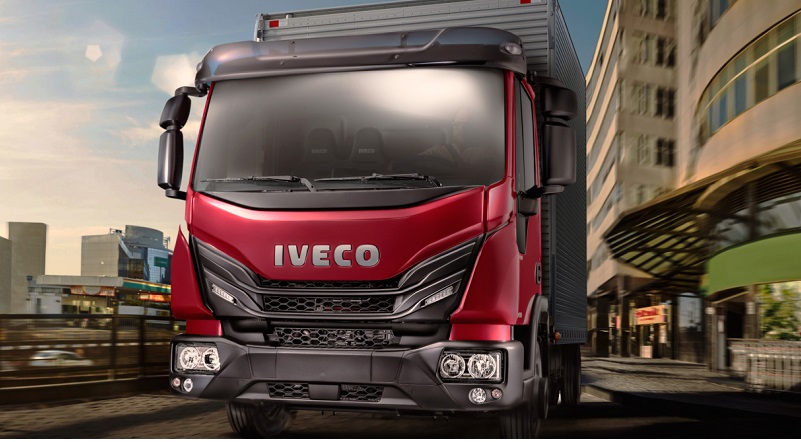 Iveco Lança serviço de aluguel de caminhões no Brasil durante a Fenatran 2024, que ocorre em São Paulo até o dia 8 de novembro. Iveco Rental.