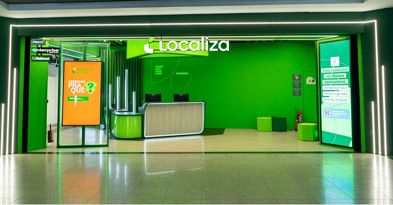 Localiza abre alta temporada com distribuição de brindes e atividades lúdicas para clientes. Para celebrar clima de festas, marca proporciona momentos de relaxamento e lazer desde o primeiro instante da viagem