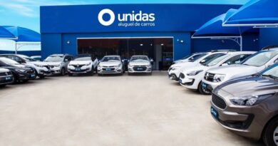 Unidas anuncia 21ª emissão de debêntures de R$ 1 bilhão A Unidas informou que realizará sua 21ª emissão de debêntures simples, não conversíveis em ações, no valor total de R$ 1 bilhão. A operação está prevista para 20 de janeiro de 2026 e contará com garantia fidejussória da subsidiária Unidas Locadora.