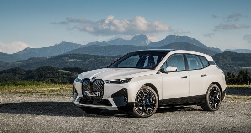 Carro elétrico: como se adaptar e adotar a nova tecnologia na prática Especialista da Osten Motors explica como funciona a recarga, dá dicas para preservar a bateria e mostra porque o test drive pode ser decisivo para quem ainda tem dúvidas sobre os veículos eletrificados