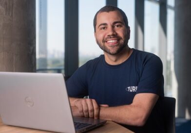 Turbi cresce 35% em receita no trimestre e projeta 10 mil veículos até o final de 2025. Os resultados do segundo trimestre de 2025, registraram crescimento consistente no aluguel de veículos.