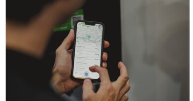 Spott amplia rede de recarga para frotas elétricas na América Latina. Com crescimento acelerado da frota de veículos elétricos, startup brasileira conecta mais de mil carregadores, avança com tecnologia proprietária e reforça estratégia nacional após aporte de R$ 20 milhões