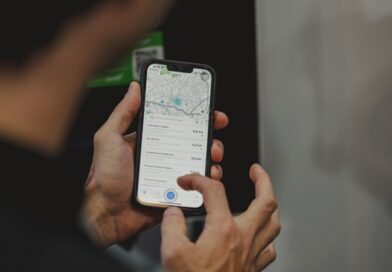Spott amplia rede de recarga para frotas elétricas na América Latina. Com crescimento acelerado da frota de veículos elétricos, startup brasileira conecta mais de mil carregadores, avança com tecnologia proprietária e reforça estratégia nacional após aporte de R$ 20 milhões