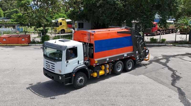A VAMOS investe em caminhões a biometano e gás natural em projeto que prevê a entrega de 100 veículos para a limpeza urbana do Rio de Janeiro.