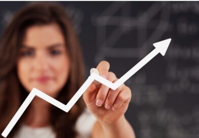 Crédito para veículos cresce 12% em 2025 e supera a expansão do Sistema Financeiro Nacional (SFN), com avanço da pessoa física e redução da taxa média de juros ao longo do ano.