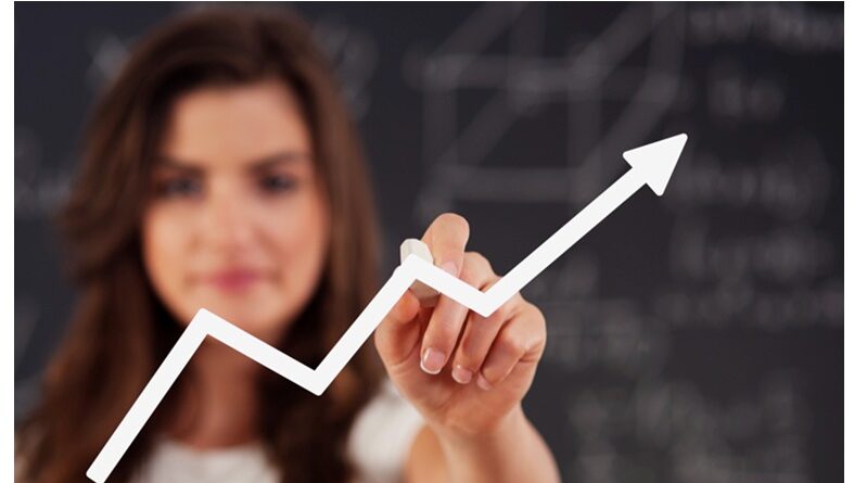 Crédito para veículos cresce 12% em 2025 e supera a expansão do Sistema Financeiro Nacional (SFN), com avanço da pessoa física e redução da taxa média de juros ao longo do ano.