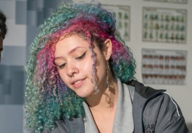 Programa Formare 2026 abre vagas em Porto Real para curso gratuito na área automotiva. A Stellantis abriu inscrições para a turma de 2026 do Programa Formare em Porto Real, no Rio de Janeiro. Ao todo, são oferecidas 20 vagas para o curso gratuito de Assistente de Operações Automotivas Industriais.