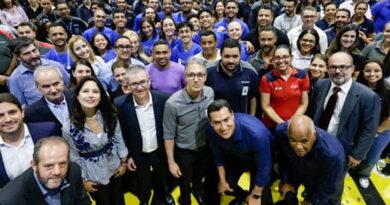 Iveco anuncia investimento de R$ 1 bilhão em Minas Gerais para modernizar o complexo industrial de Sete Lagoas e desenvolver novos veículos até 2028.