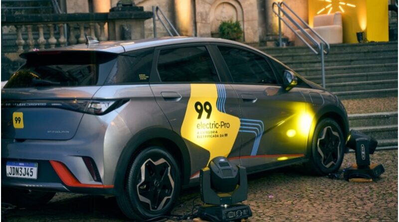 99 lança categoria com carros eletrificados no Rio com foco em viagens mais confortáveis e operação inicial em regiões selecionadas