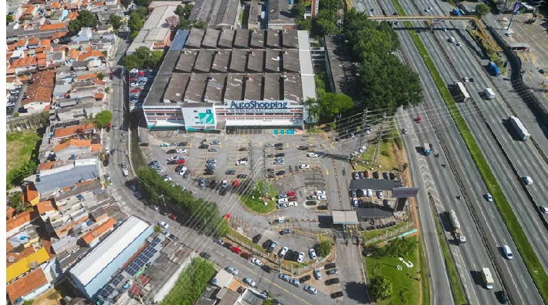 Juros altos e crescimento do PIB impulsionam mercado de seminovos e ampliam a busca por veículos mais acessíveis no Brasil