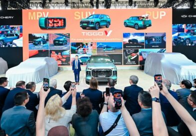 CHERY destaca inovação, eletrificação e foco no consumidor global durante o Salão de Pequim 2026. A CAOA Chery é a principal operação da marca Chery fora da China,