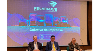 Emplacamentos crescem no 1T26 e registram o 3º melhor acumulado da série histórica. Mercado de veículos registra forte expansão, com todos os segmentos registrando evolução sobre fevereiro.