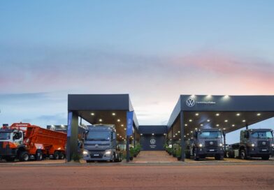 VWCO reforça atuação no agro na Agrishow com portfólio de caminhões voltado ao transporte no campo e operações rodoviárias