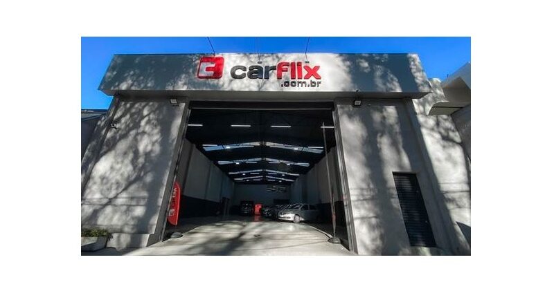 Rede Carflix participa pela primeira vez da ABF Expo 2026 e aposta no crescimento do mercado de veículos seminovos para ampliar sua rede de franquias.