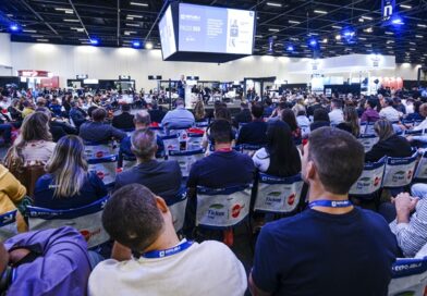 EXPO ABLA 2026 terá debates sobre inteligência artificial, economia, tributação e futuro da locação de veículos nos dias 28 e 29 de outubro, em São Paulo.