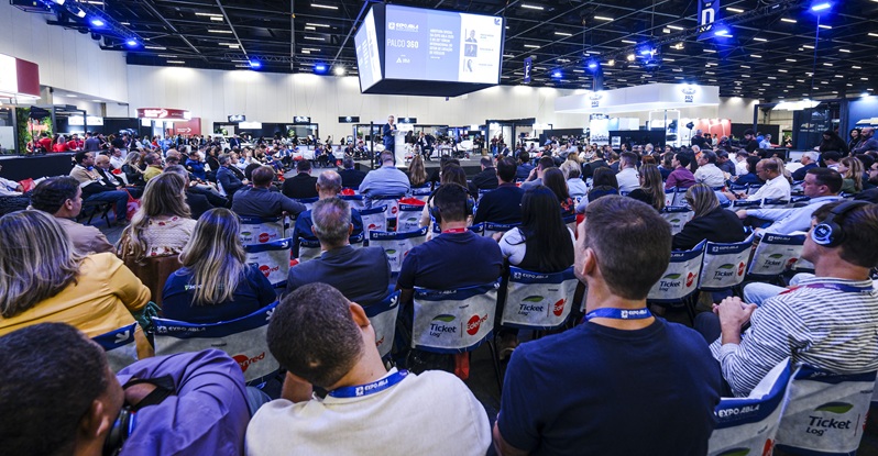 EXPO ABLA 2026 terá debates sobre inteligência artificial, economia, tributação e futuro da locação de veículos nos dias 28 e 29 de outubro, em São Paulo.