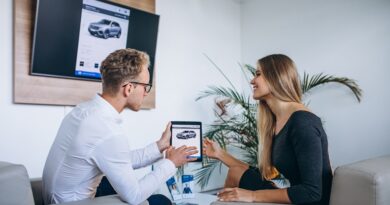 IA e dados impulsionam vendas de veículos: a DealerSpace e Trillia unem ambos para ampliar vendas financiadas de veículos