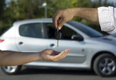 Desconto em carros 0 km bate recorde. Chega a 8,1% em setembro, enquanto preço efetivo de venda sobe para R$ 160.224 e estoque permanece em 40 dias